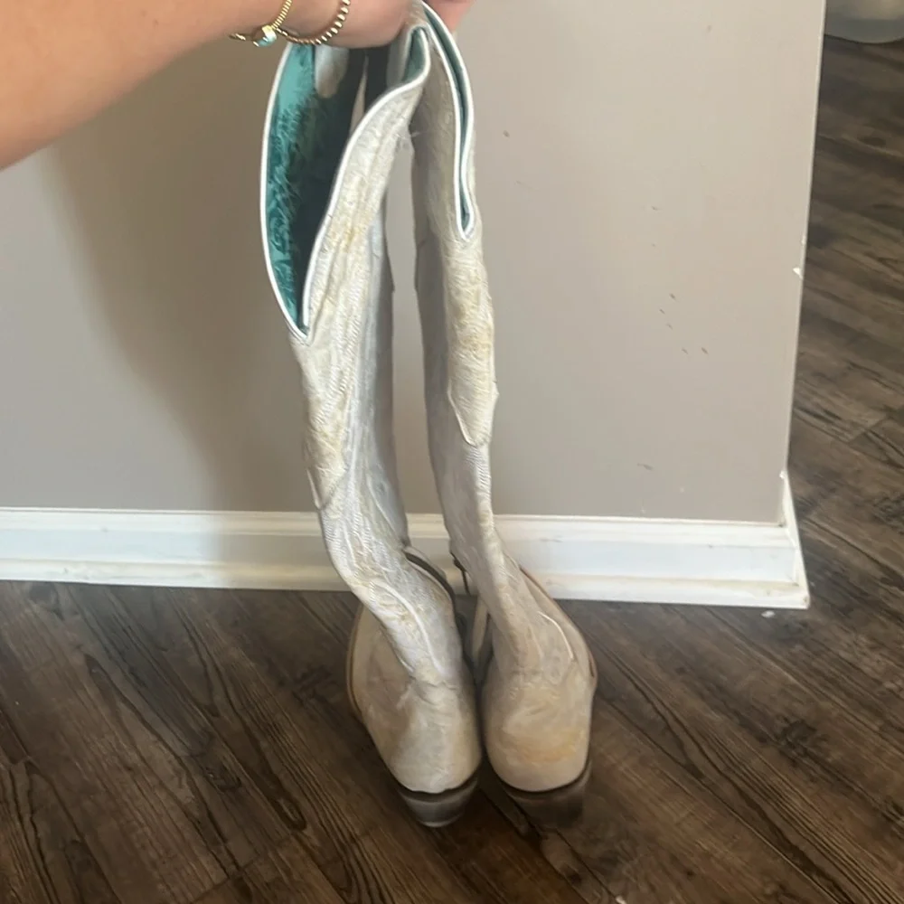 Off White Corral Boots - Picture 2 of 5